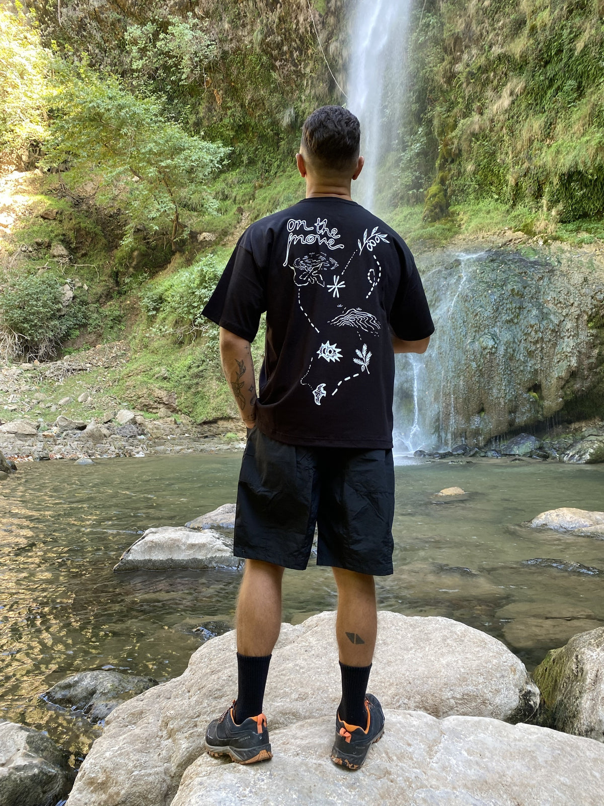 Sidequest Tee